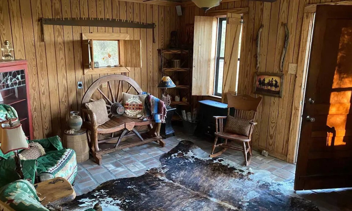 Webster Parish Cottage | "Bucking Bull Bunkhouse" on Bucking Bull Farm