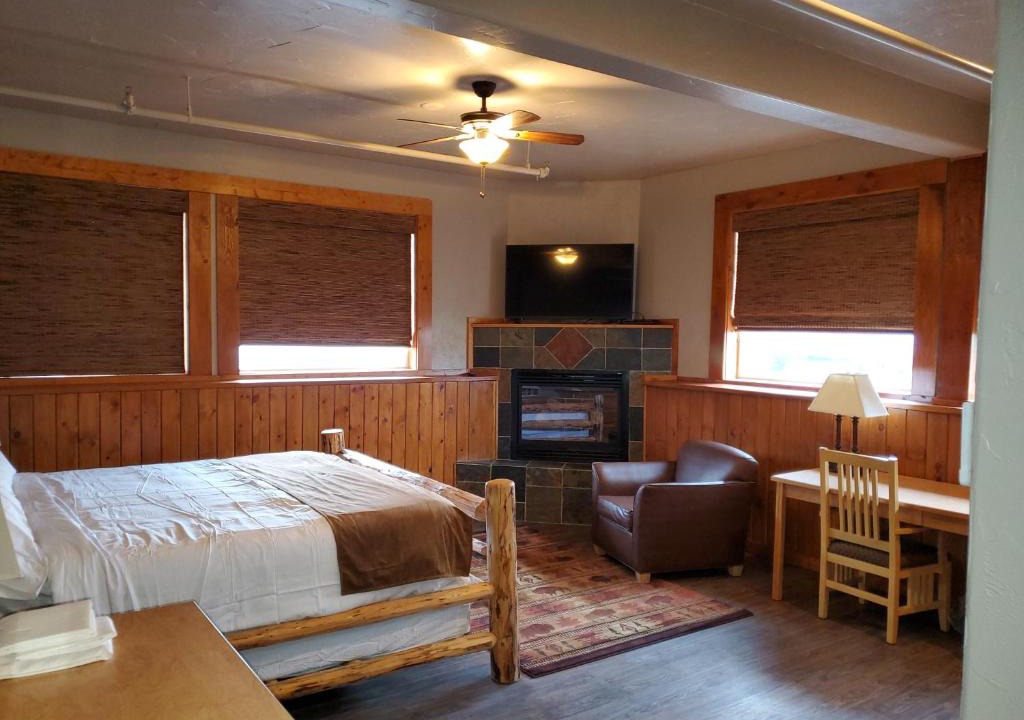Bigfork Hotel | Buffalo Lodge of Bigfork