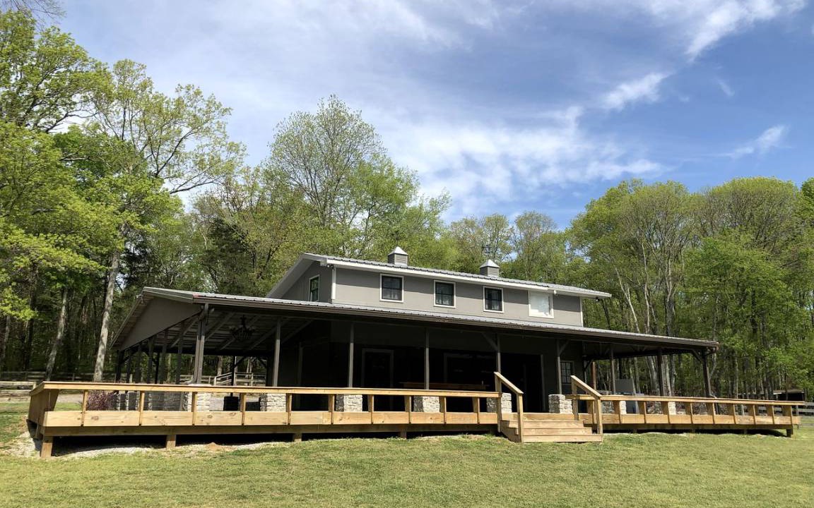 Mount Juliet Cabin | Cabin ∙ 1 bedroom ∙ 4 guests