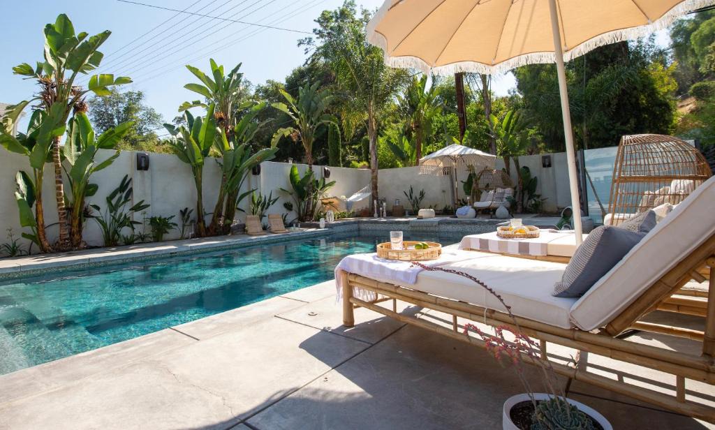 Woodland Hills House | Cali Luxury Dream Hideaway