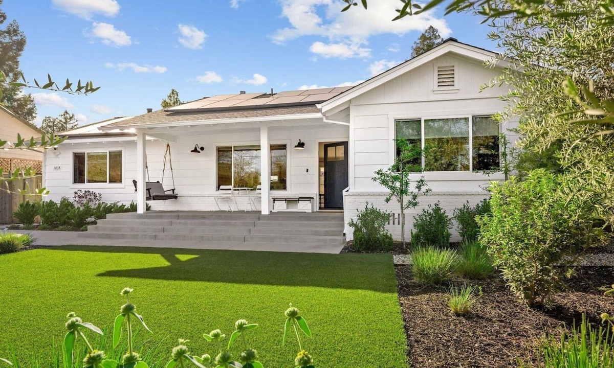 Calistoga House | Calistoga Downtown Luxury Home