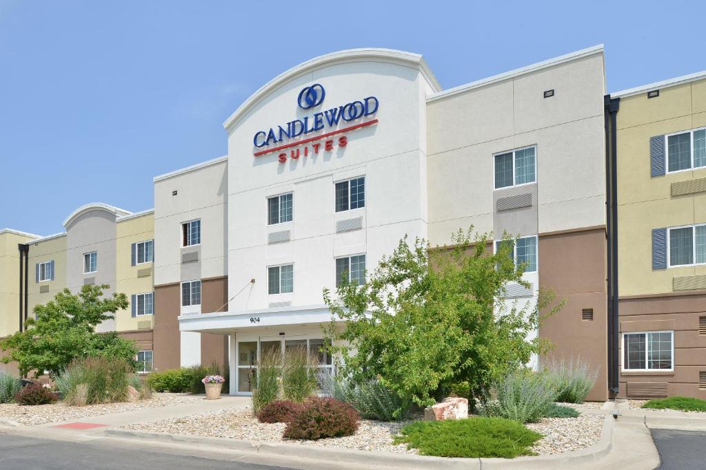 Gillette Hotel | Candlewood Suites Gillette by IHG