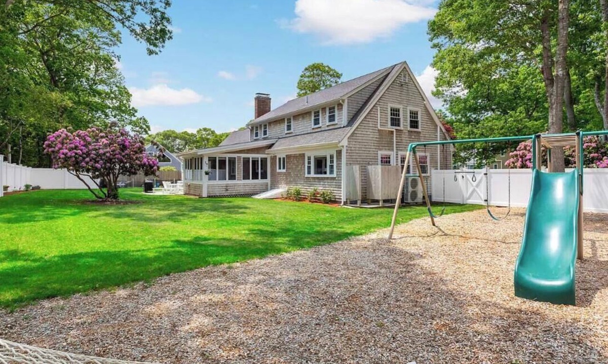 Osterville House | Cape Cod Escape | Near Beaches | Play Area
