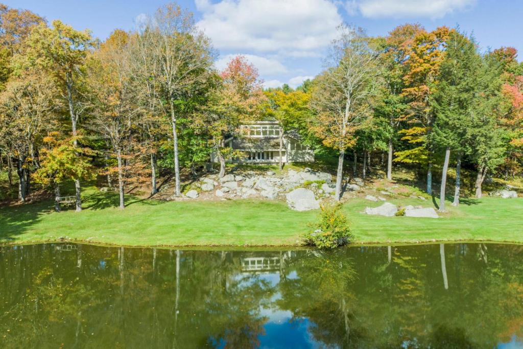 Liberty House | Catskill Getaway on 6 Acres with Swimming Pond!