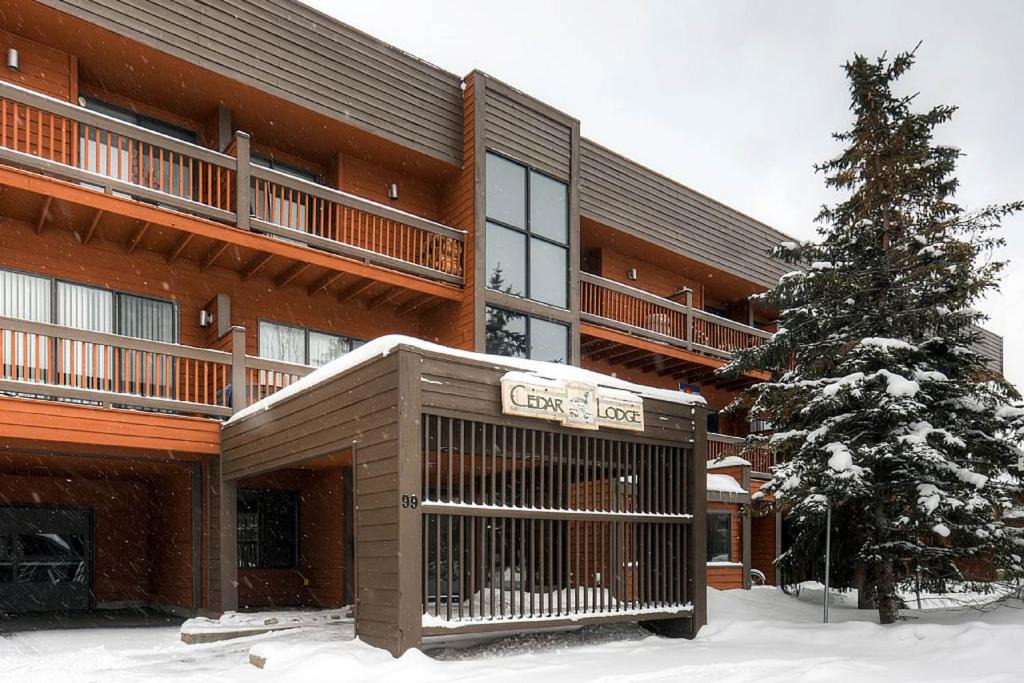 Frisco Apartment | Cedar Lodge Studio