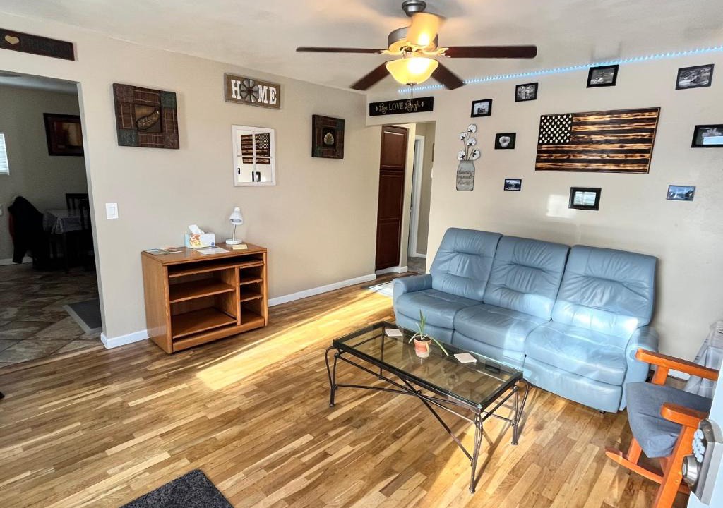 Billings House | Centrally located 2 bedroom, 1 bath home.