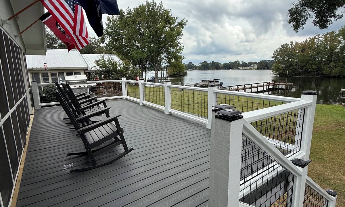 Summerton House | Charming 3-bedroom house on Taw Caw Creek