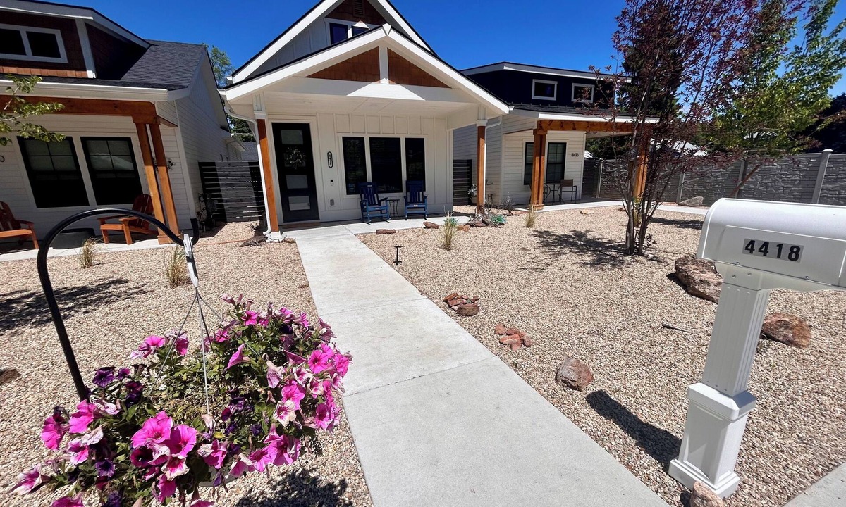 Central Rim House | Charming Boise Retreat - Ideal Central Location!