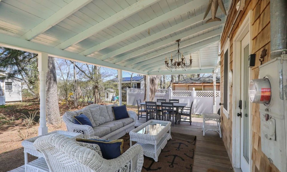 Buzzards Bay House | Charming Cape Escape Near Buzzards Bay