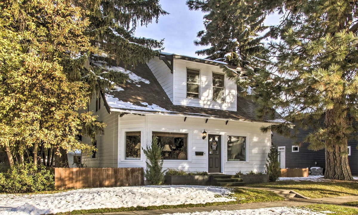 Coeur Yard | Garden District