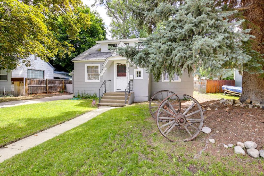 Hamilton House | Charming Hamilton Hideaway Half-Mi to Main St!