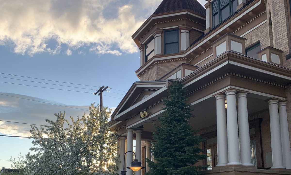 Riverfront Condo | Charming & Historic Babs Condo on Hip Strip- Missoula's Best!