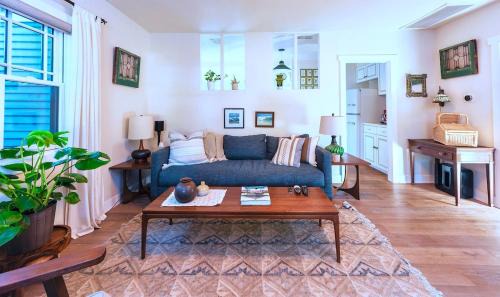 Atwater Village House | Charming Vintage 2 bed 1 bath Retreat With Beautiful Backyard