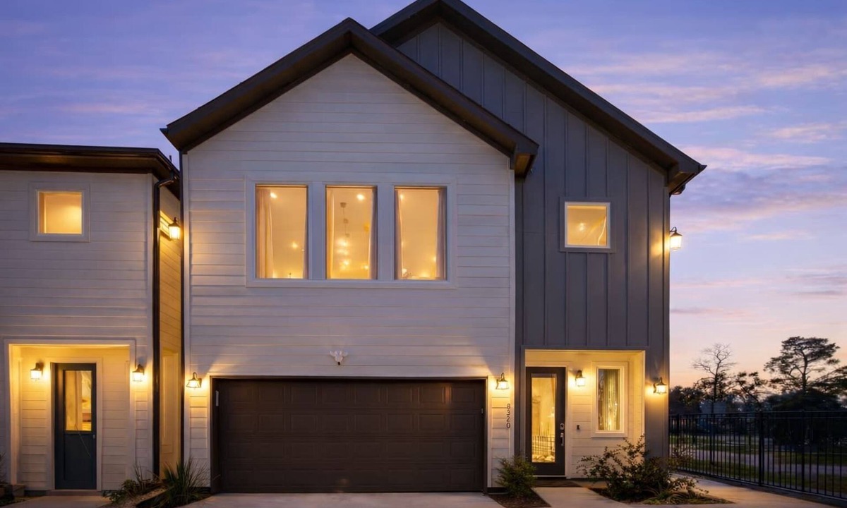 Northside House | Chic & Central 3-BD/2.5-BA, Mins to DT & Midtown