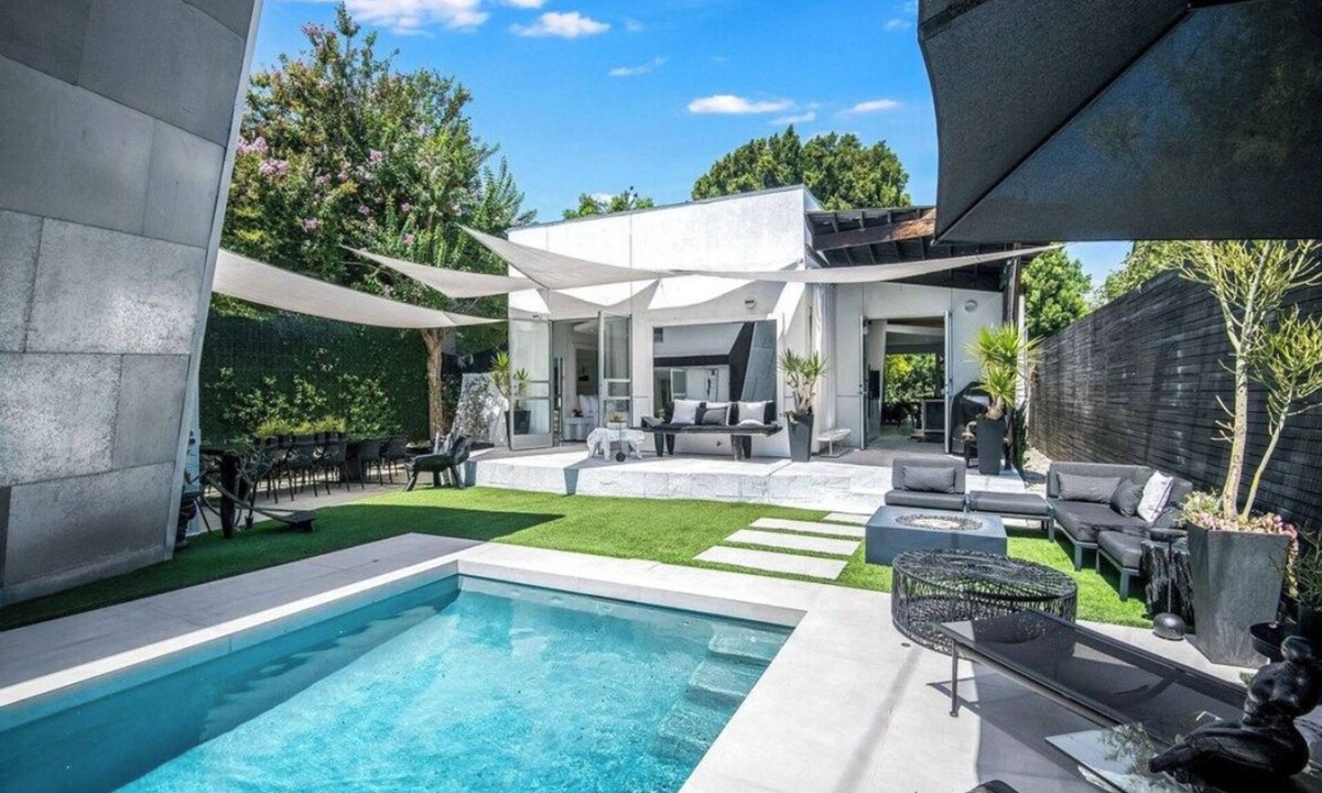 Tri-West House | Chic Gated W Hollywood 3BD Villa w/Pool, Hot tub & Guest House