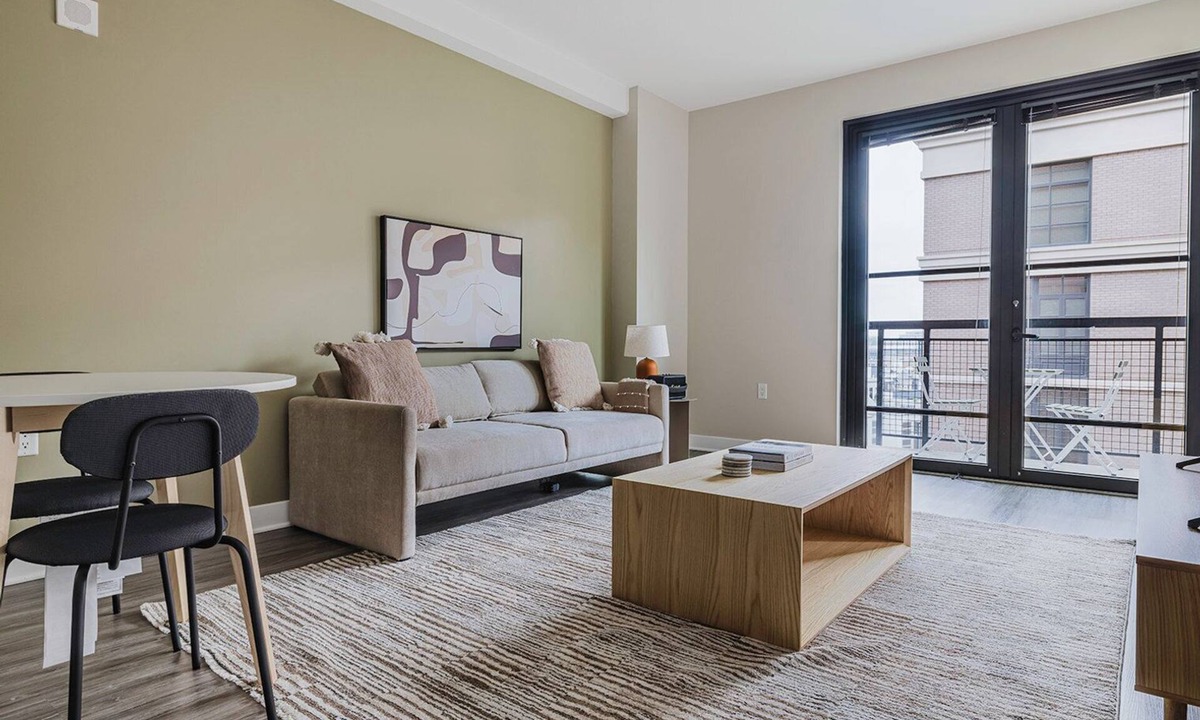 Mount Vernon Square Apartment | Chic Mt Vernon 1BR w/Gym & Rooftop Pool, nr Gtown Law, by Blueground