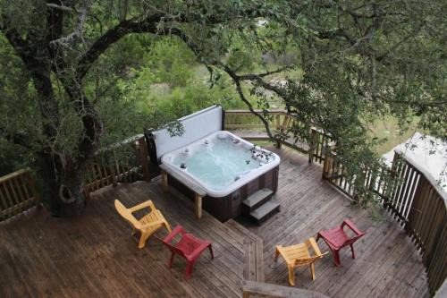 Canyon Lake House | CL 1233 Villa at Canyon Lake