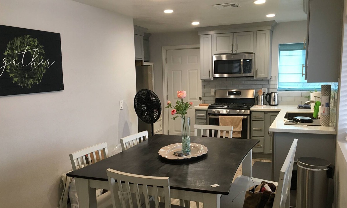 Coronado House | Clean & comfortable: Perfect for work / vacation