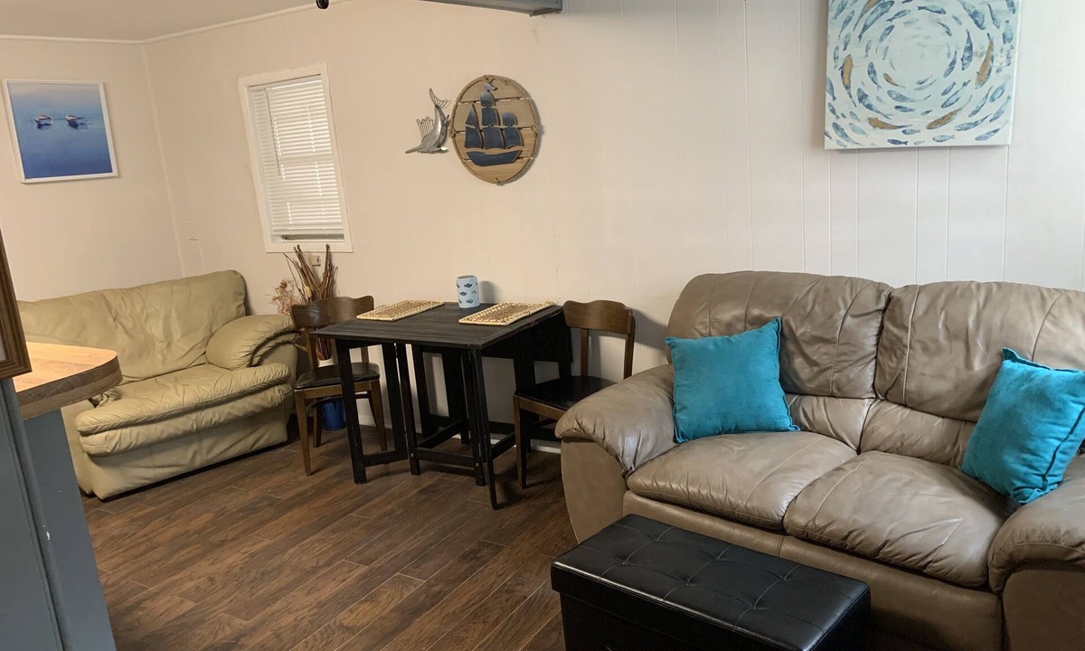 Port Mansfield Apartment | Coastal fishing and duck hunting getaway one bedroom