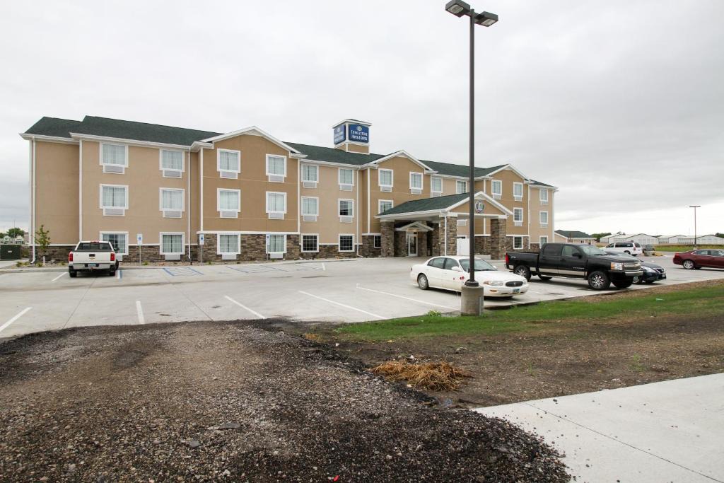Devils Lake Hotel | Cobblestone Hotel & Suites - Devils Lake