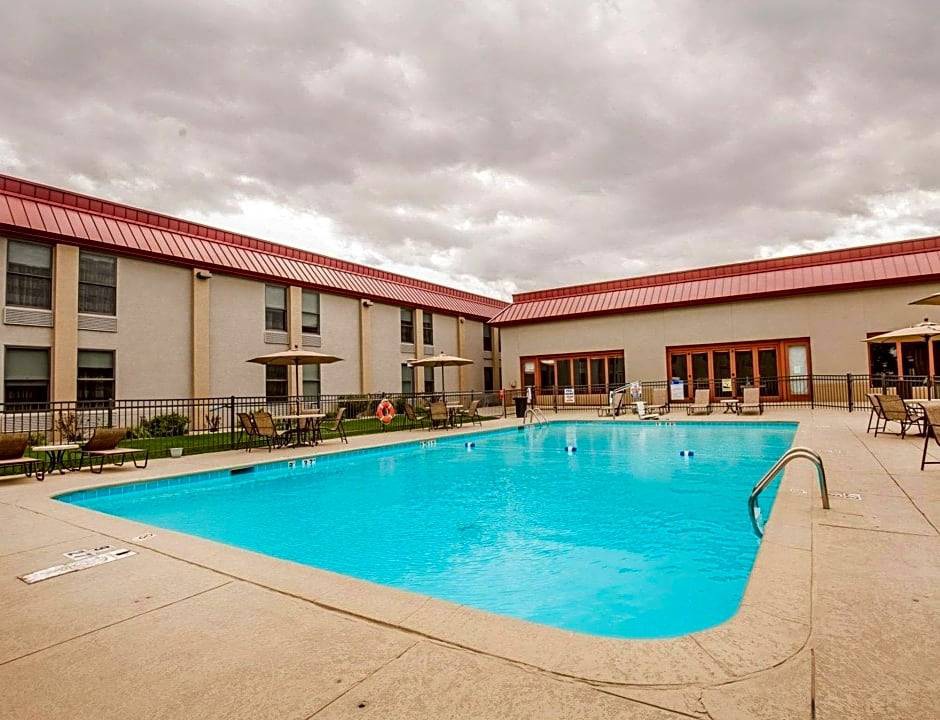 Cody Hotel | Comfort Inn at Buffalo Bill Village Resort