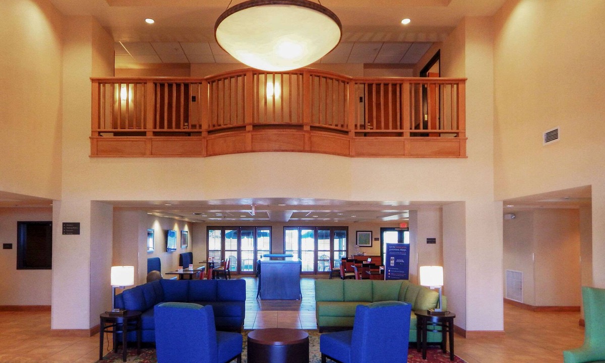 Sheridan Hotel | Comfort Inn & Suites Sheridan