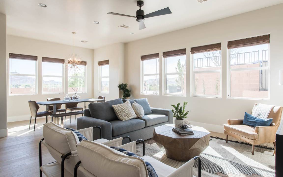 Bloomington Condo | Condo ∙ 3 bedrooms ∙ 10 guests