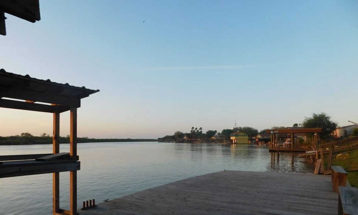 Rio Hondo House | "Costa" House Rental w/ Fishing Pier & Boat Dock