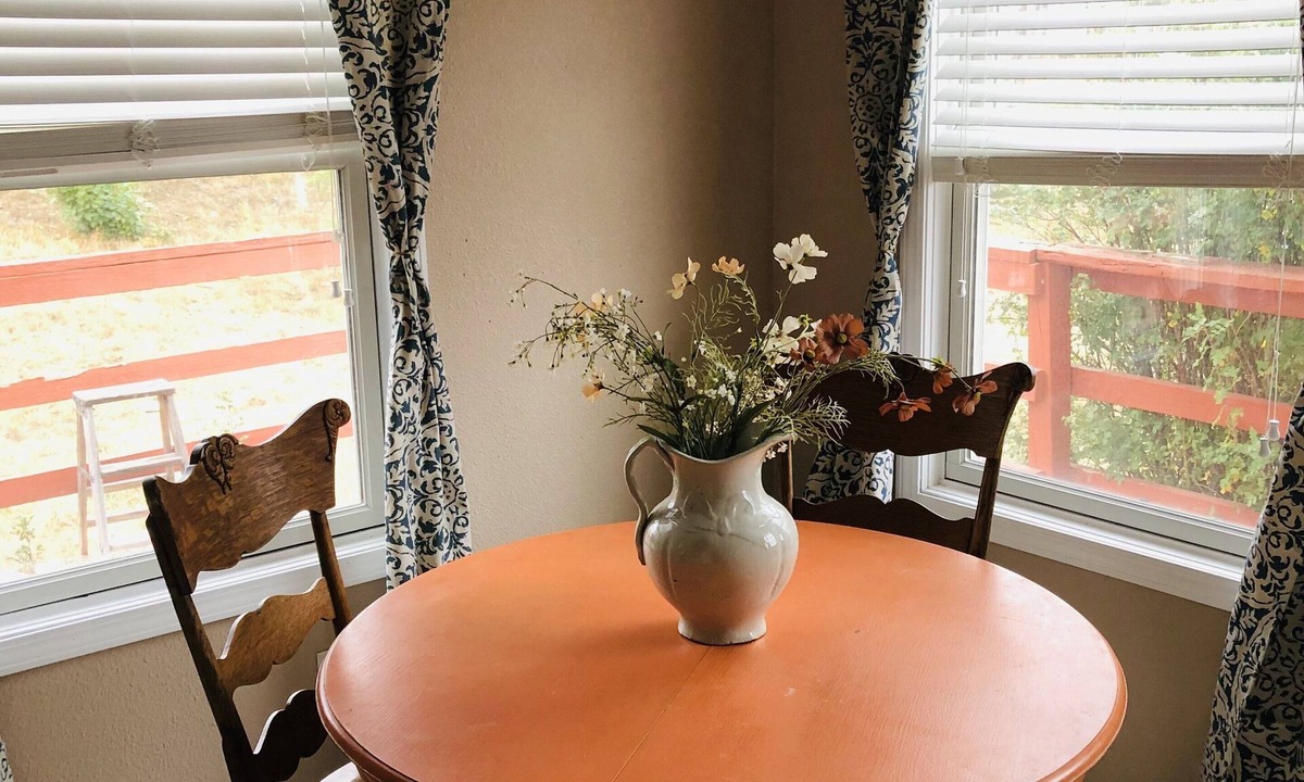 Gillette House | Country Home