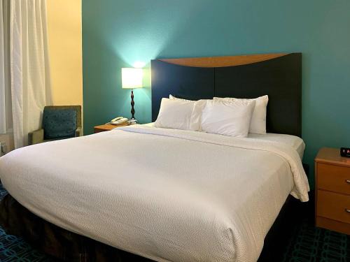 Fairfield Inn Suites Bismarck South | Bismarck