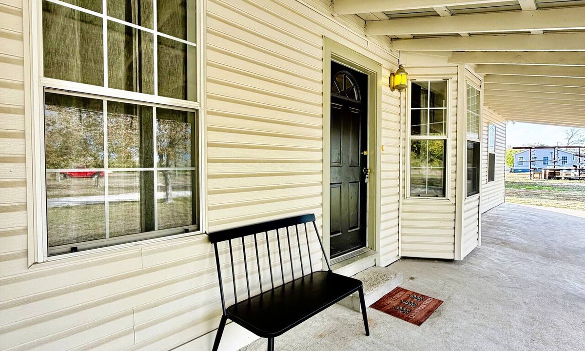 San Marcos House | Countryside Acres