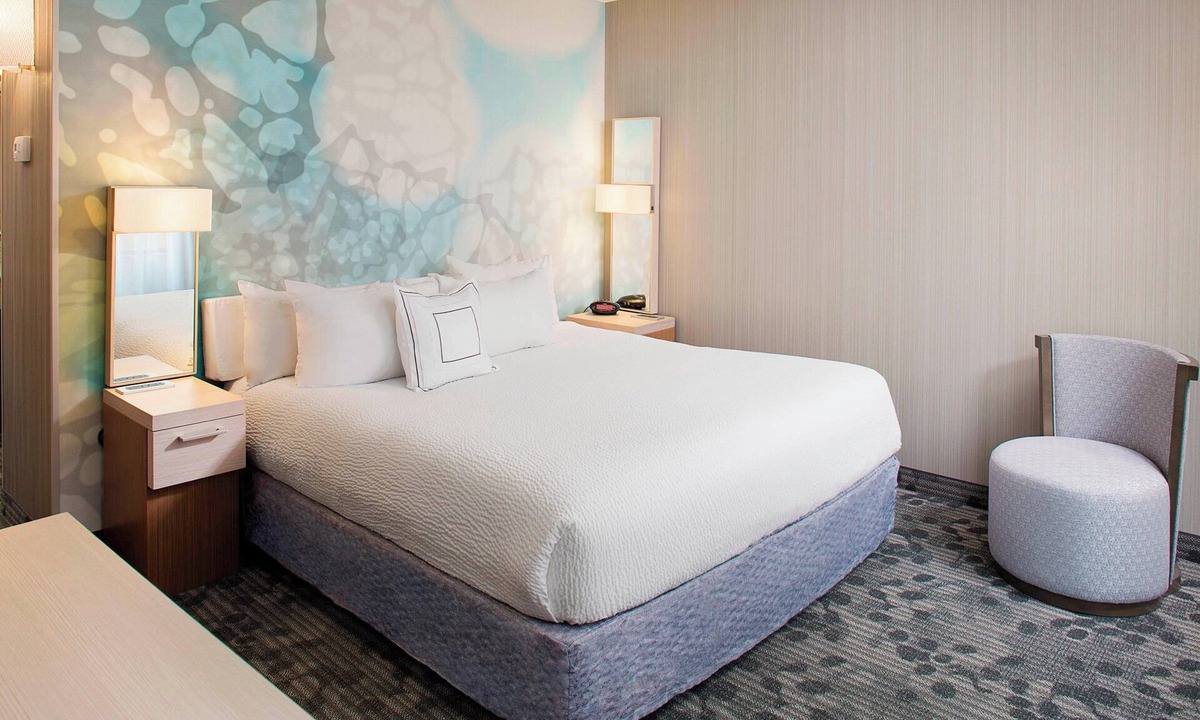Sandston Hotel | Courtyard by Marriott Richmond Airport