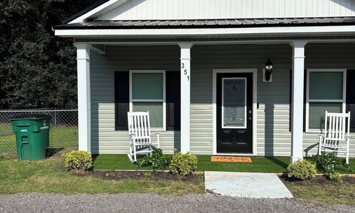 Barnwell House | Cozy 1-bedroom house in serene Barnwell with AC by the lake