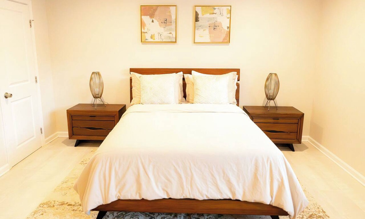 Calhoun Apartment | Cozy and Modern Studio near the I-75 highway.