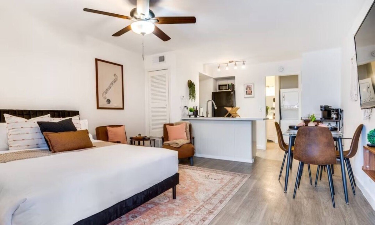 Allandale Apartment | Cozy Comfort Getaway North ATX Studio Convenient Easy Major City Access