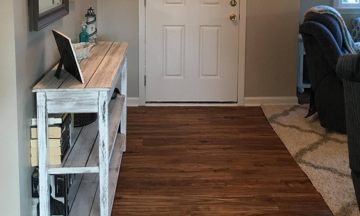 Little River House | Cozy Cottage - 3 miles from the beach!