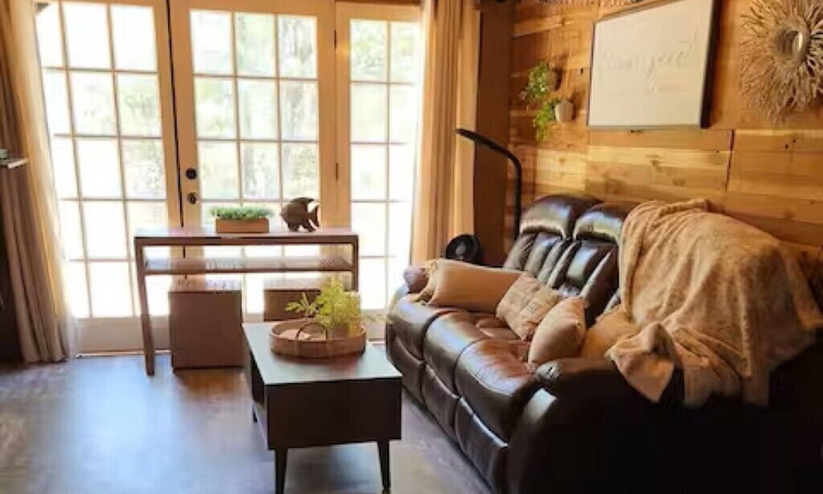 Proctor Cabin | Cozy Couples Cabin - Quiet Wilderness Stay - Illinois River