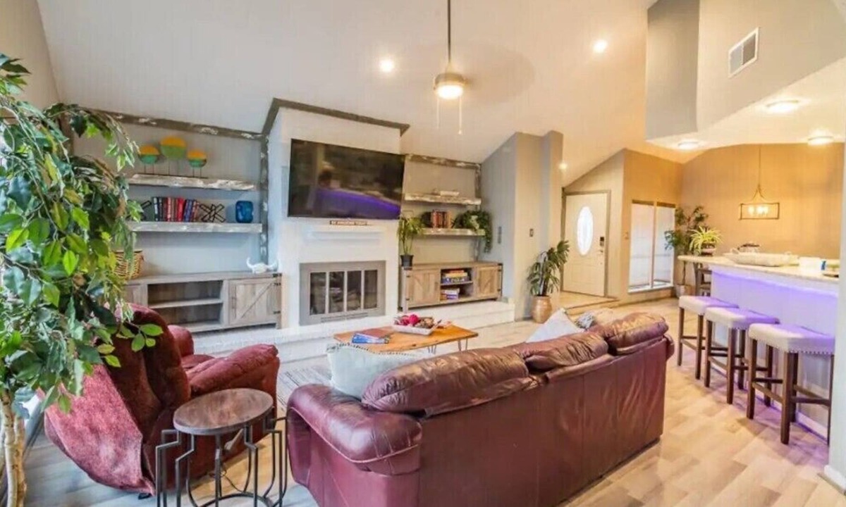 Briarforest House | Cozy Family Home! Newly upgraded! 10min to Galleria