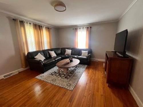 Winston - Salem House | Cozy Stay Near DT with Deck and Yard