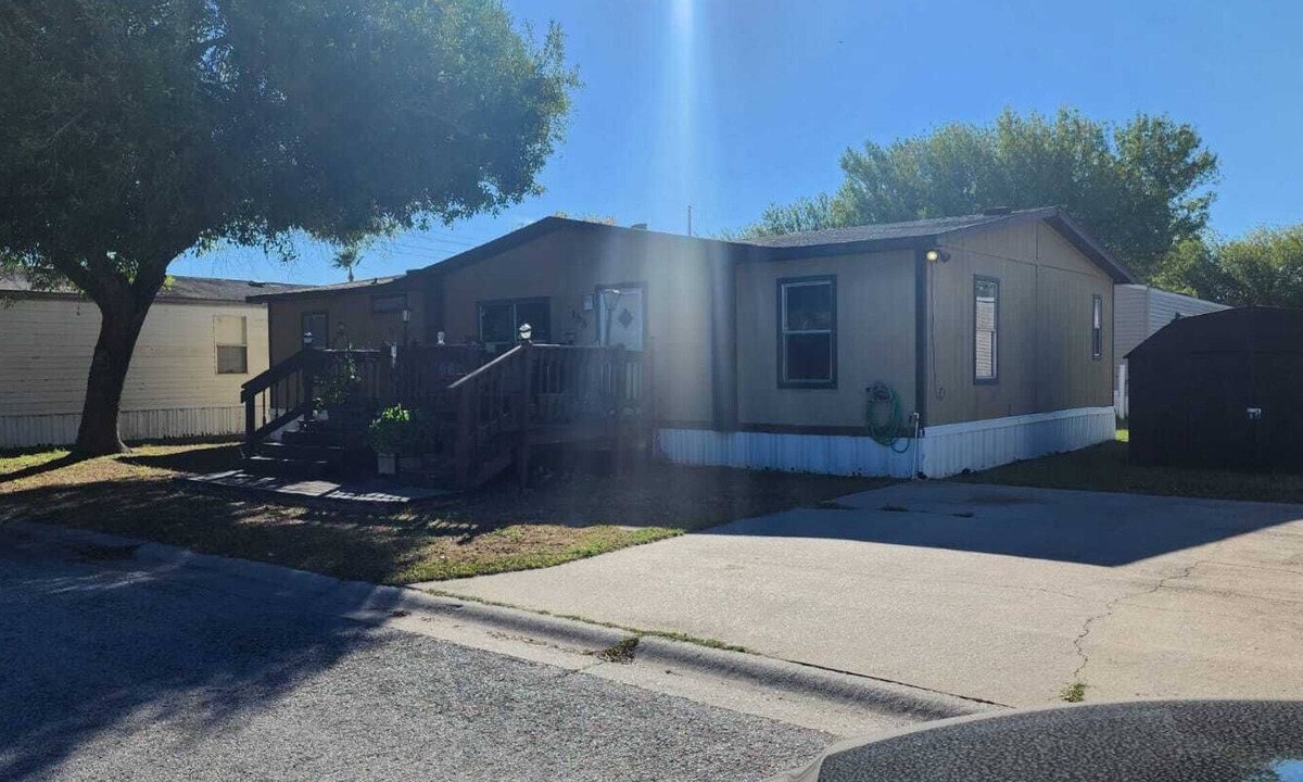 Primera House | Cozzy Texas home. Entire home 3bdroom-2bath