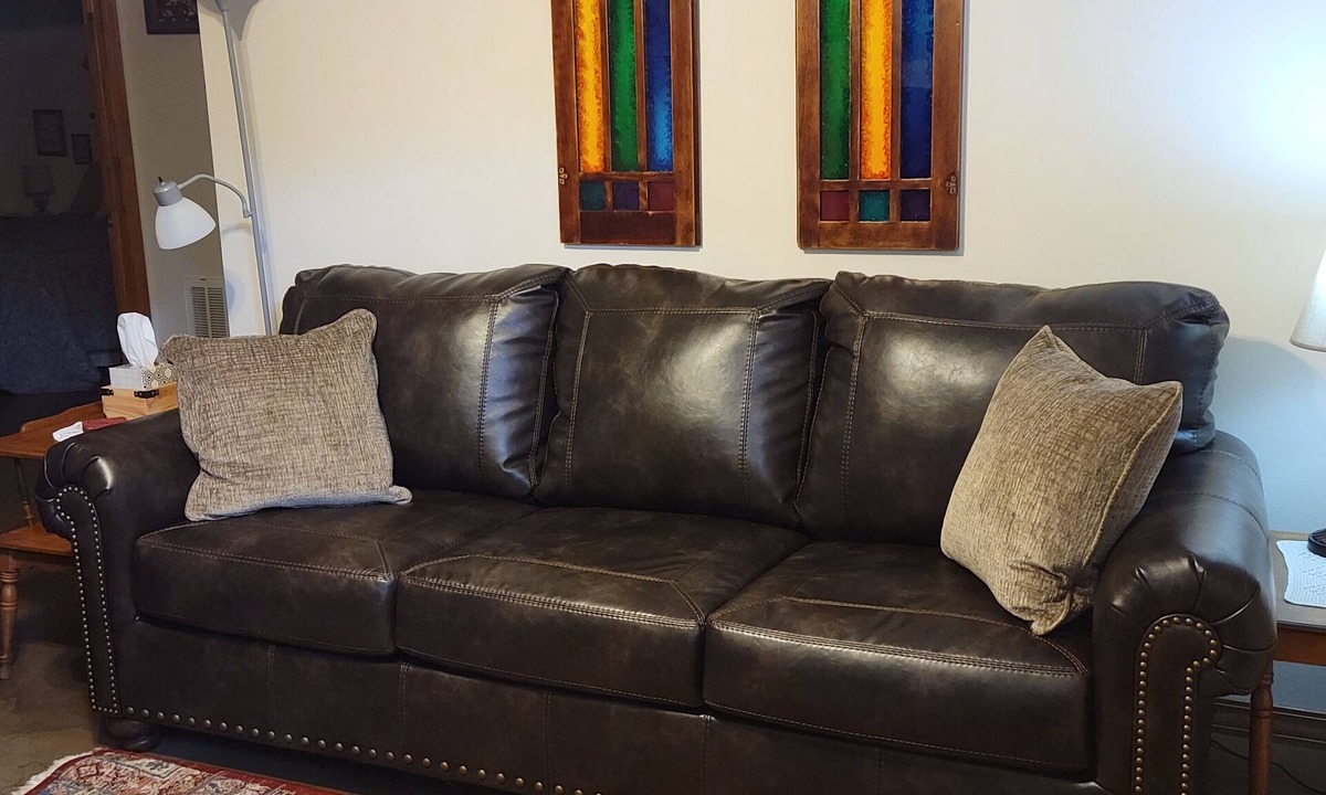 Murfreesboro Condo | Creekside # 3 - Your Home Away From Home!