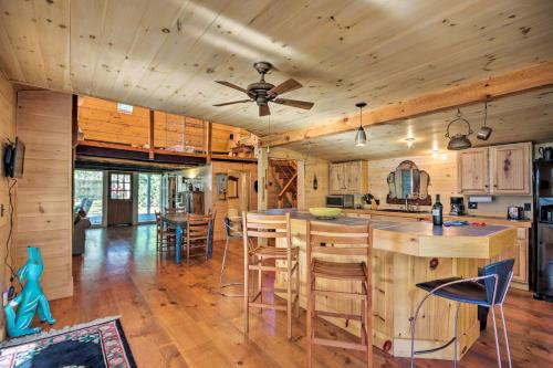Cullowhee House | Cullowhee Getaway w/Fireplace on Private Meadow