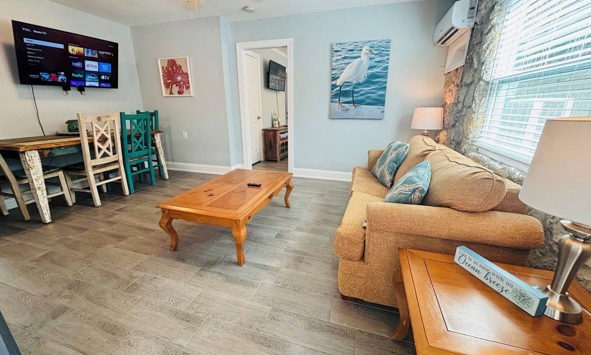 Bonita Shores Cottage | Cute Cottage 1.5Mi 2 Beach Duplex Has Dock on Gulf Access Imperial River