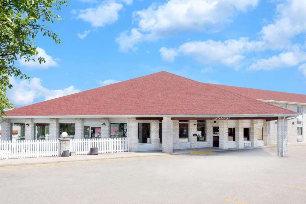 Jackson Hotel | Days Inn by Wyndham Jackson