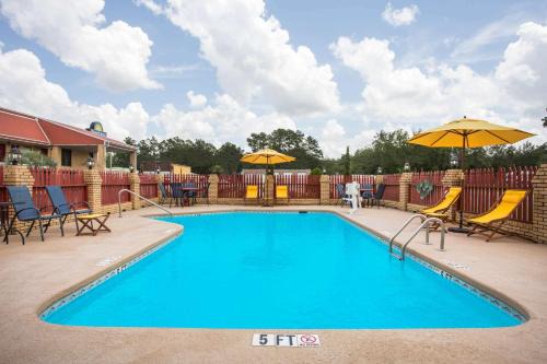 Lake City Hotel | Days Inn by Wyndham Lake City