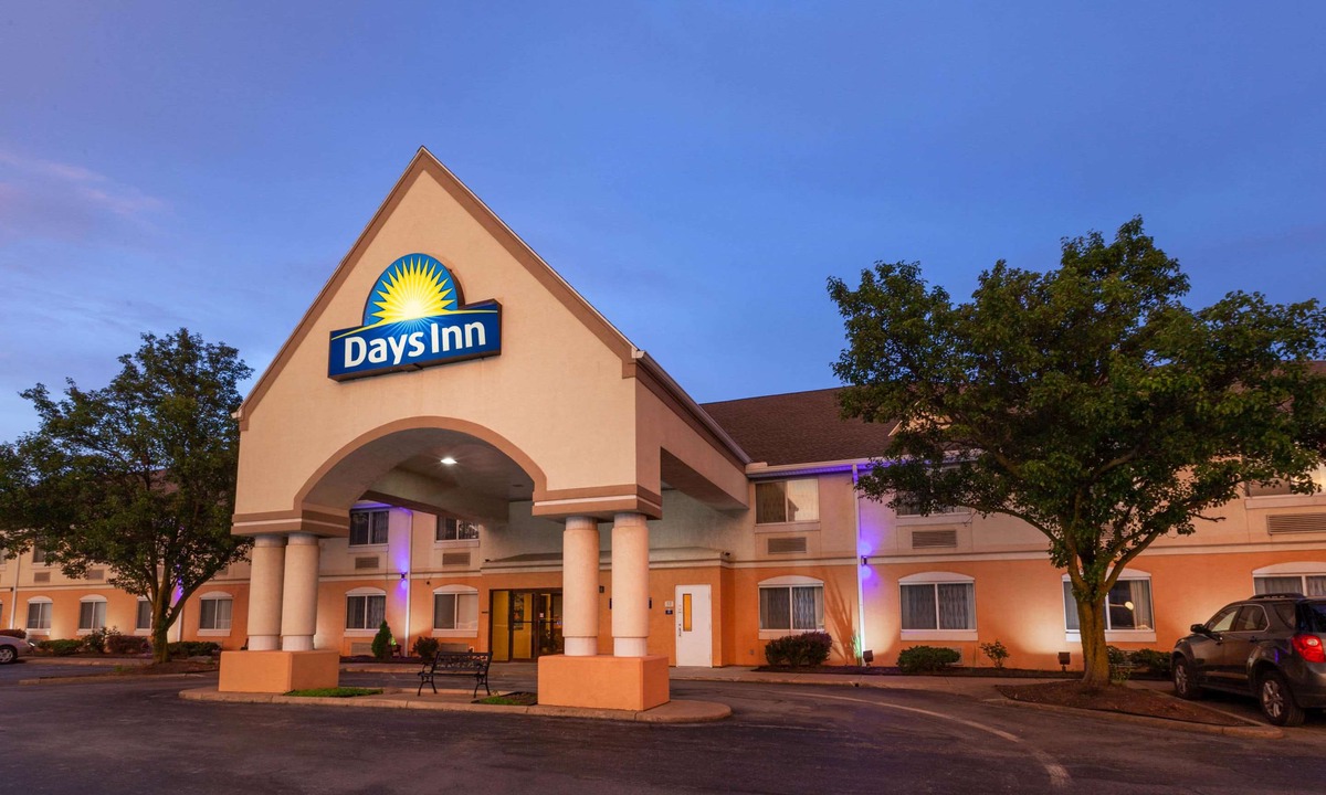 Milan Hotel | Days Inn by Wyndham Milan Sandusky South