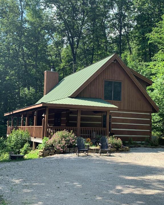 Helmsburg House | Deer Dance Log Cabin