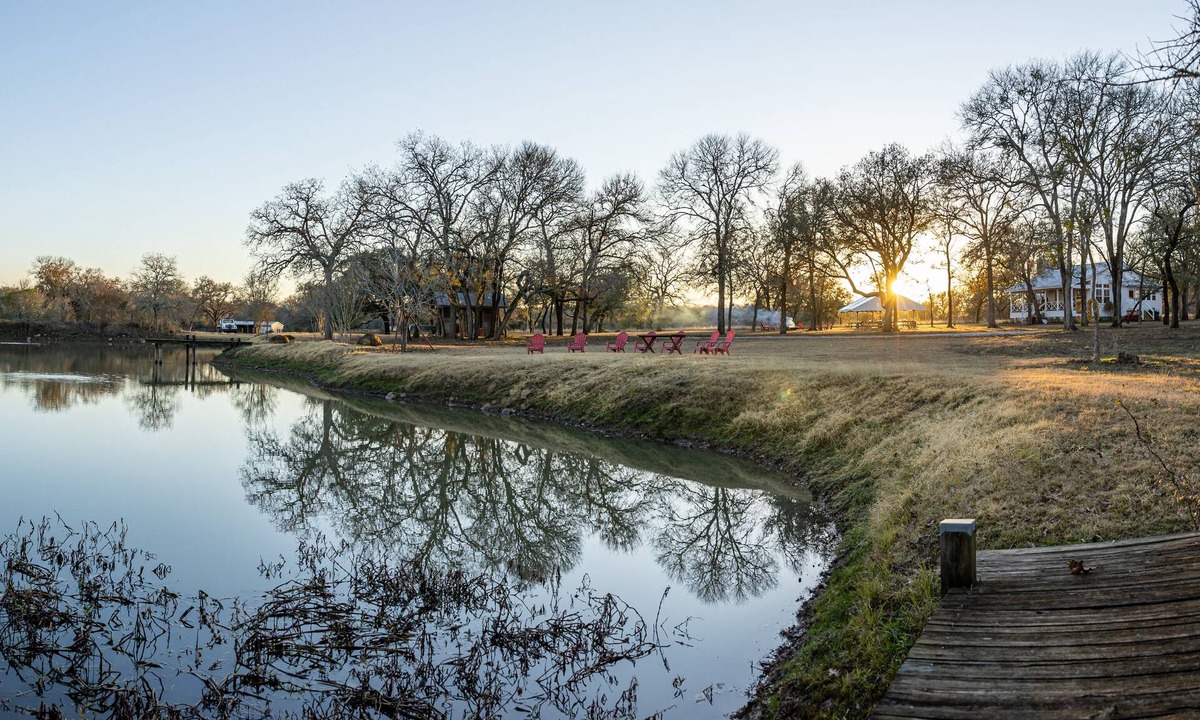 Cedar Creek House | DOUBLE HORN RANCH- F1 CIRCUIT OF THE AMERICAS