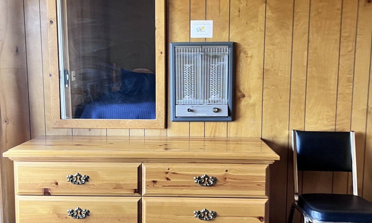 Manila Hotel | Double Twin Room with kitchenette, Flaming Gorge
