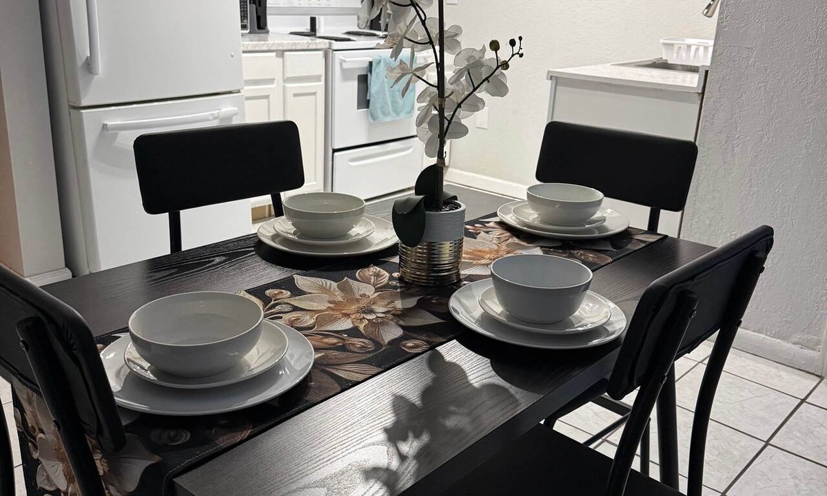Eagle Pass Apartment | Eagle Stay 13- Eagle Pass